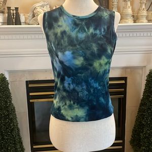 Athletic tie die Junior crop